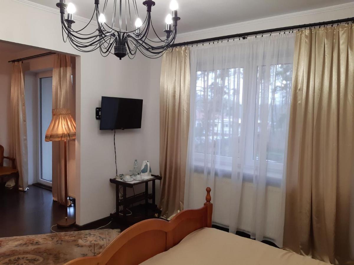 Fantazja - Restauracja I Noclegi Radom Buitenkant foto