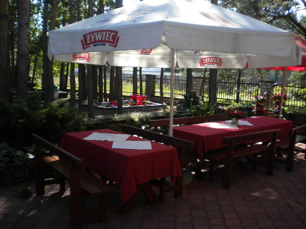 Fantazja - Restauracja I Noclegi Radom Buitenkant foto